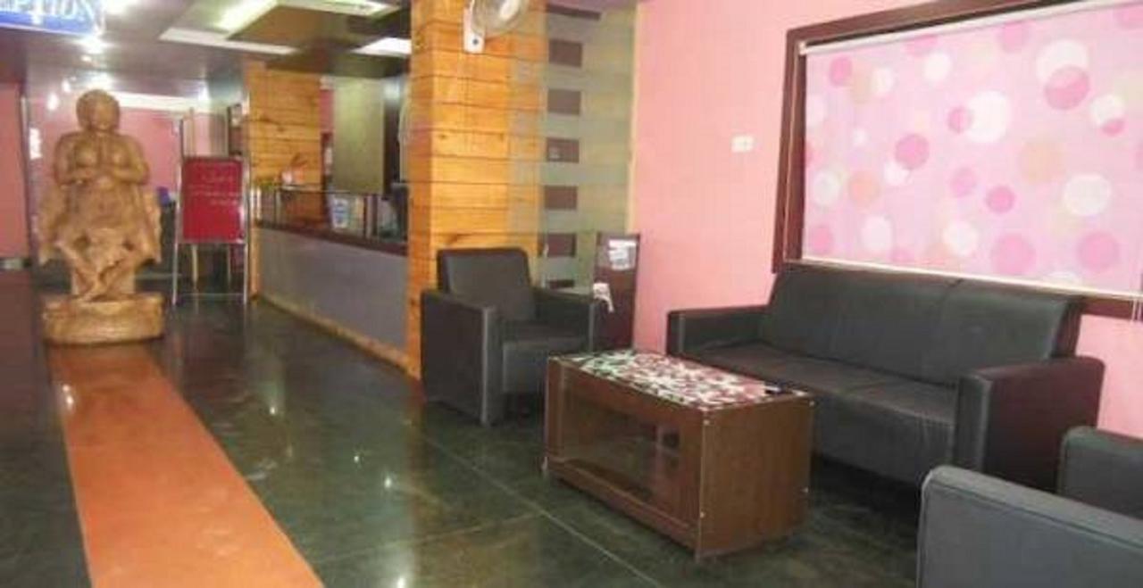 Hotel Bhubaneswari Classic Brahmapur Екстериор снимка
