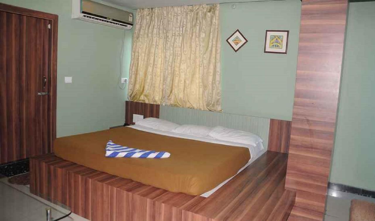 Hotel Bhubaneswari Classic Brahmapur Екстериор снимка